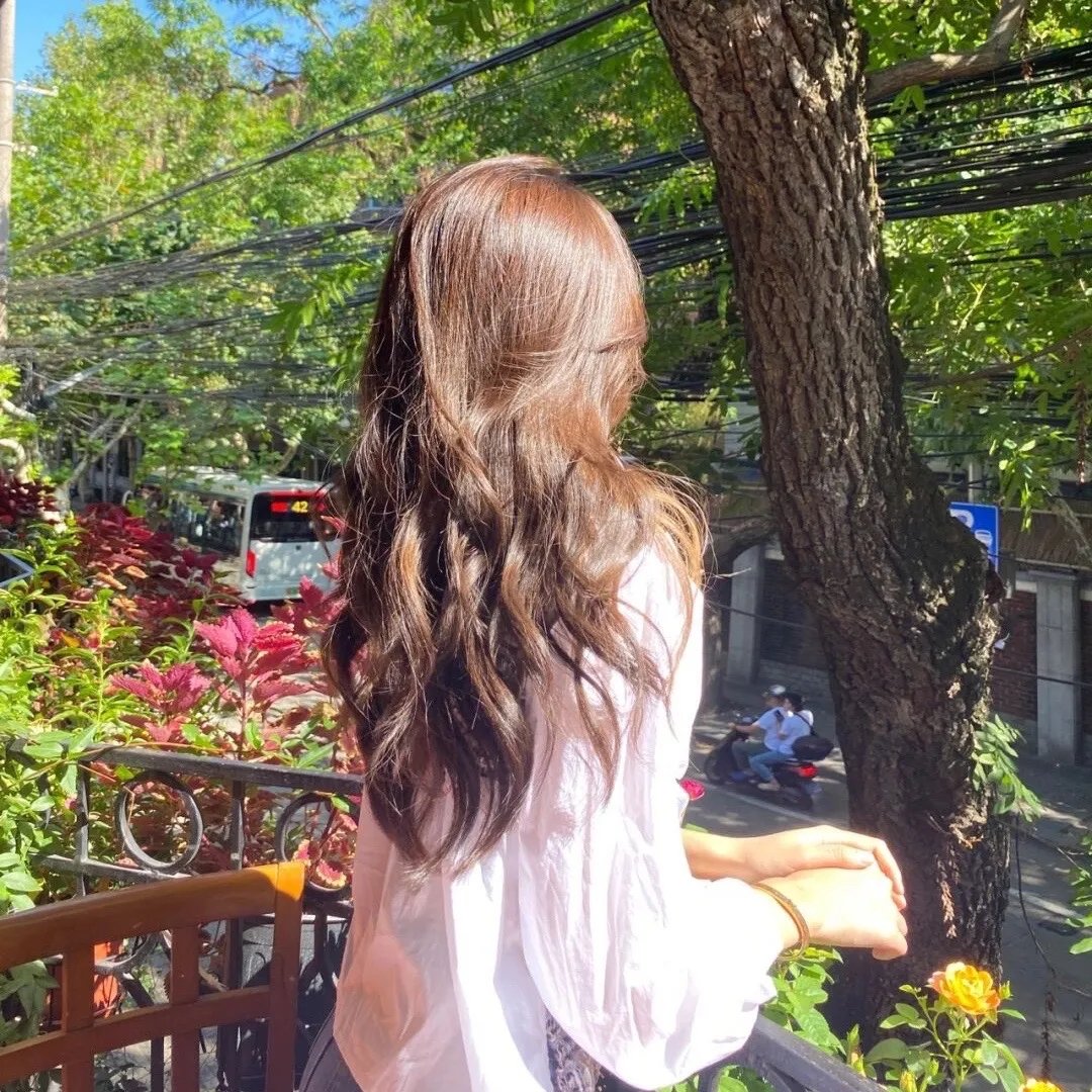 长大的世界没有童话